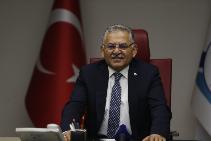 Büyükşehir’de 7,5 Saatlik Yatırım Toplantısı