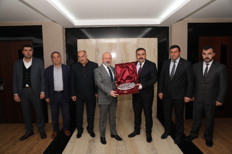 Başkan Çolakbayrakdar, Kardeş Belediye Başkanını Ağırladı