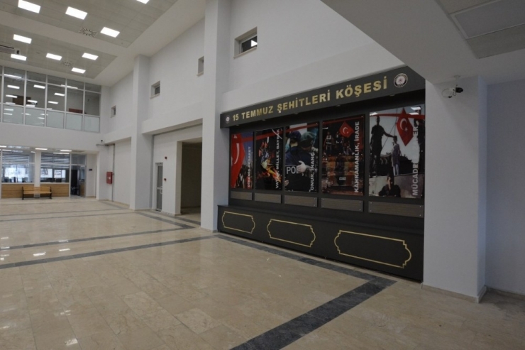 Kütahya İl Emniyet Müdürlüğü Yeni Yerine Taşındı