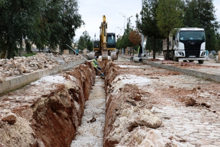 Akçakale Yeni Aile Mezarlığında Drenaj Çalışmaları Başladı.