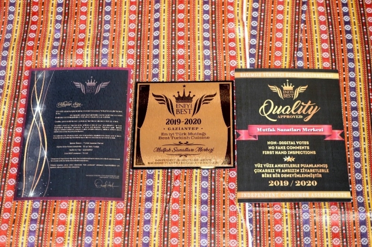 Msm Ödüle Doymuyor