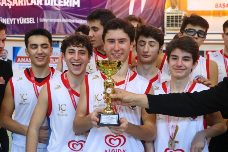 Tredaş Spor U16 Basketbol Takımı Tekirdağ Şampiyonu Oldu