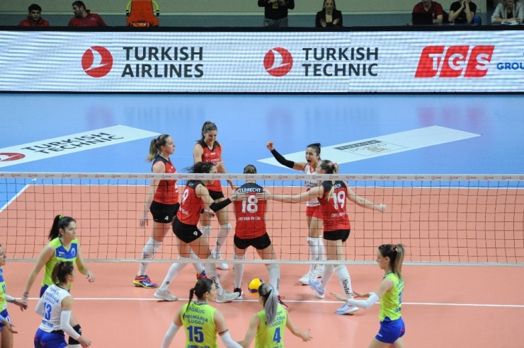 Türk Hava Yolları, Namağlup Çeyrek Finalde