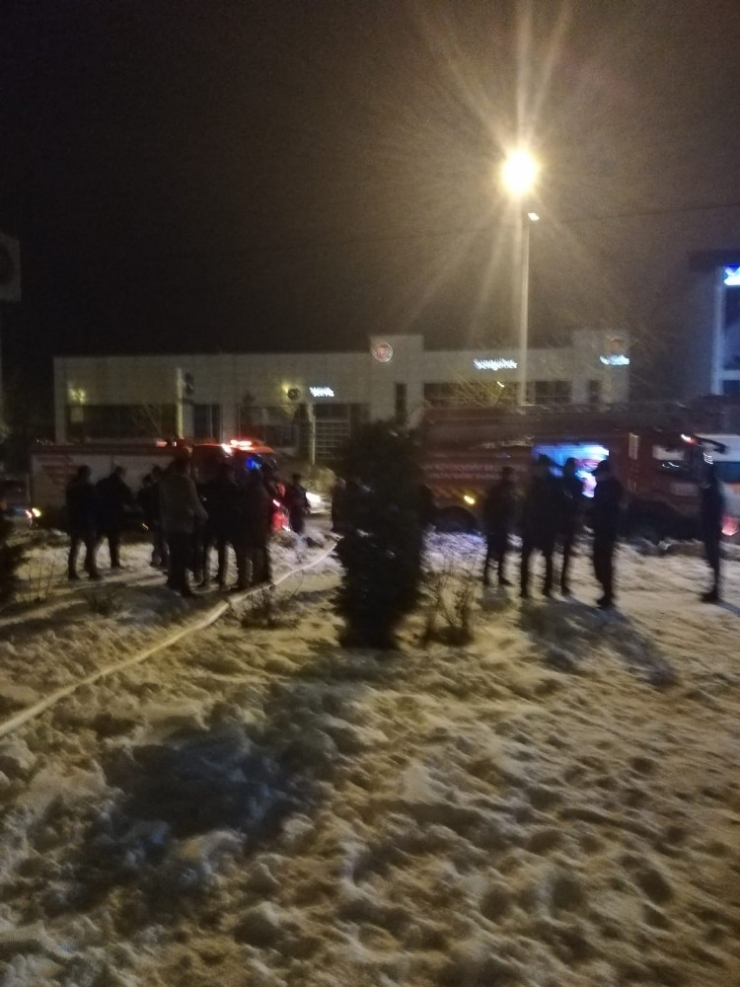 Restoran Alev Alev Yandı