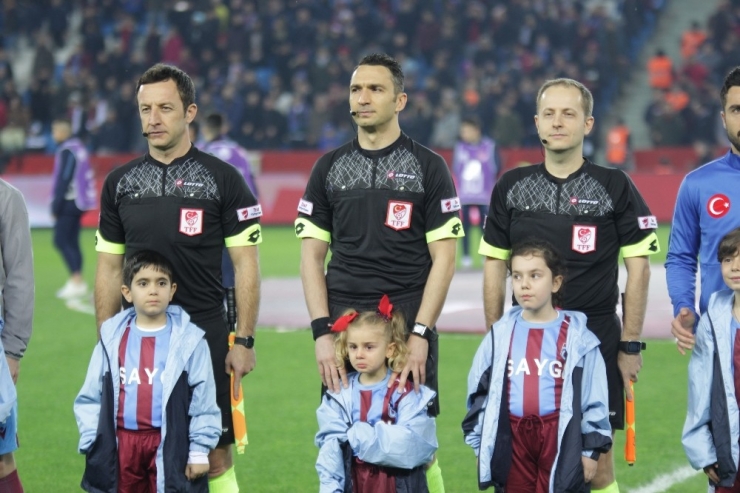 Ziraat Türkiye Kupası: Trabzonspor: 3 - B. B. Erzurumspor: 0 (İlk Yarı)