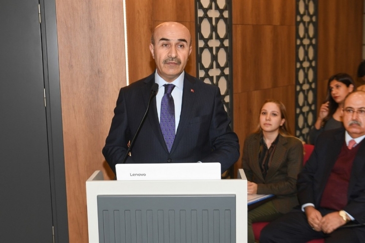 Vali Demirtaş: "Deprem Öldürmez, Bina Öldürür"