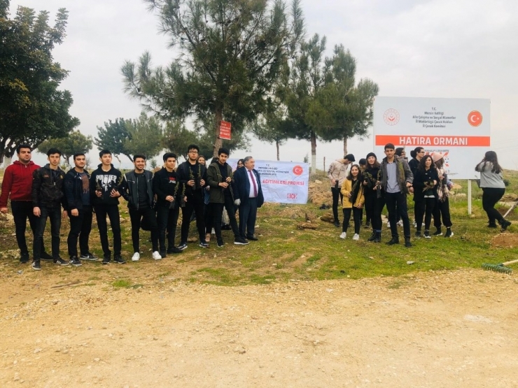 Çocuklar, Çocuk Hakları Hatıra Ormanına Fidan Dikti