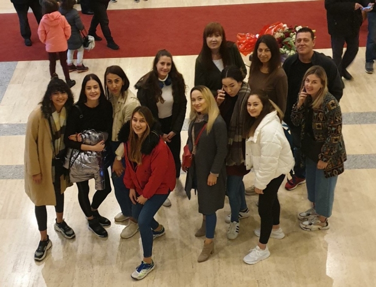 Antalya’da Sanat Ve Spor Buluşması