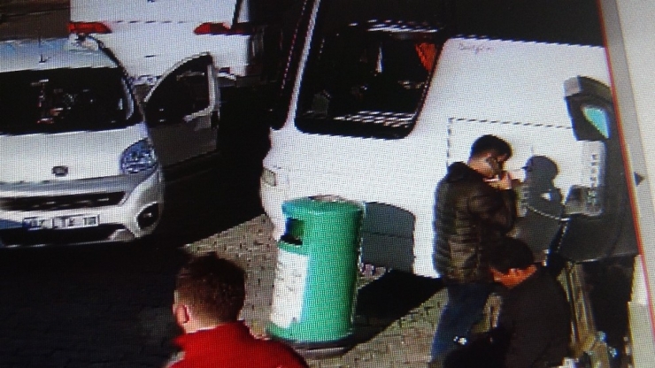 11 Ayrı Evden Hırsızlık Yapan 3 Şüpheli Yakalandı