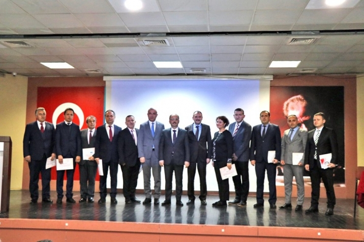 Beslenme Dostu Okullara Belgeleri Verildi