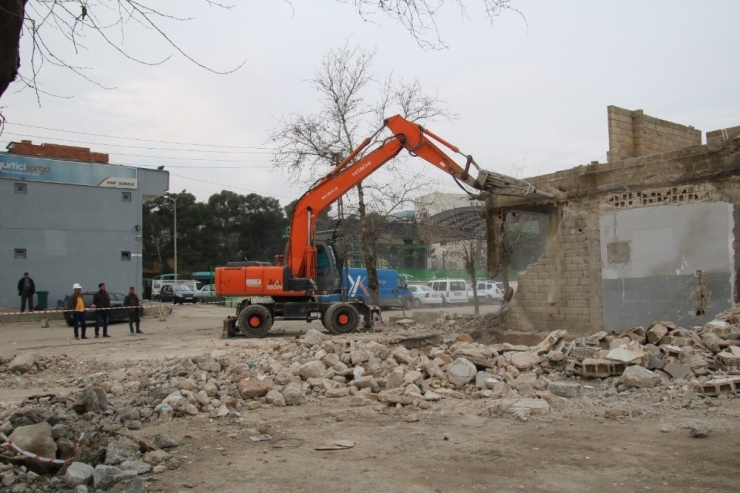 Büyükşehir İle Eski Sanayinin Kentsel Dönüşümü Hızlandı