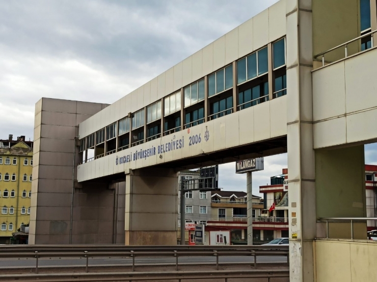 D-100 Üzerindeki Üst Geçide Asansör Yapılacak