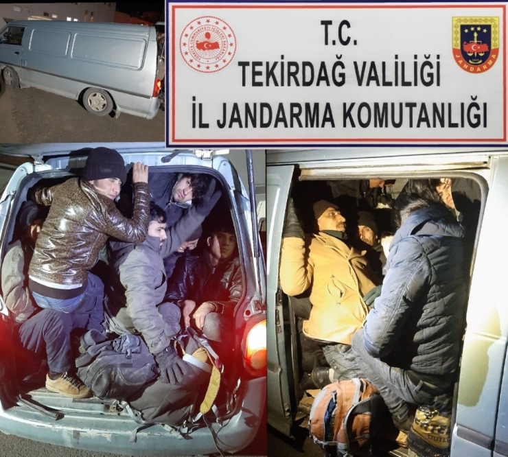 Panelvan Minibüste Balık İstifi 27 Kaçak Göçmen