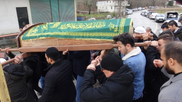 Ultraslan-avrupa Eski Başkanının Kız Kardeş Acısı