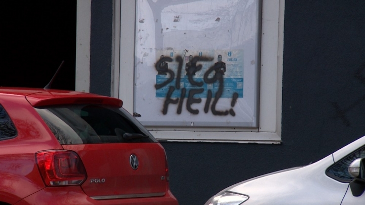 Almanya’da Alevi Birlikleri Federasyonu’na Ve Bazı Okullara Irkçı Saldırı