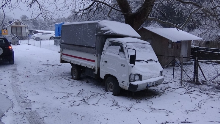 Kazdağları’nda Kar Yağışı Hayatı Olumsuz Etkiliyor