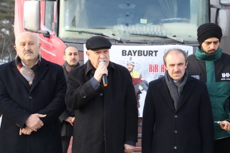 Bayburt’tan İdlib’e Yardım Eli