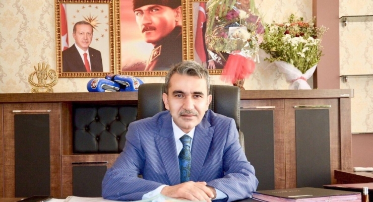 Besni İlçesinde Millet Bahçesi Polemiği