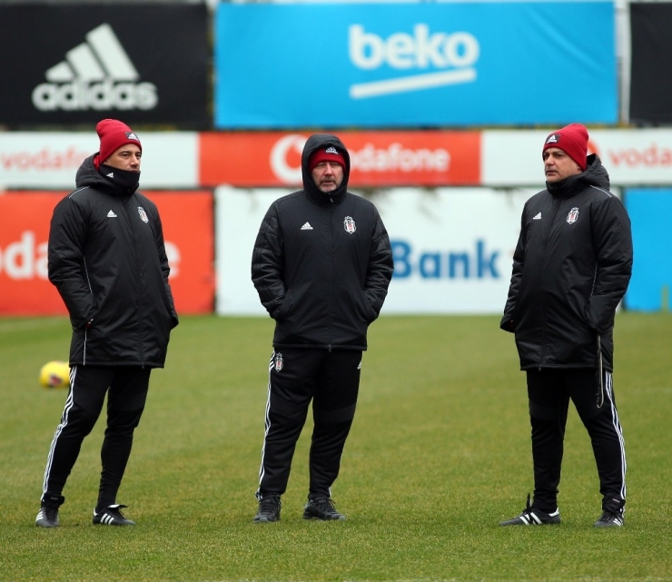 Beşiktaş Kondisyon Ve Taktik Çalıştı