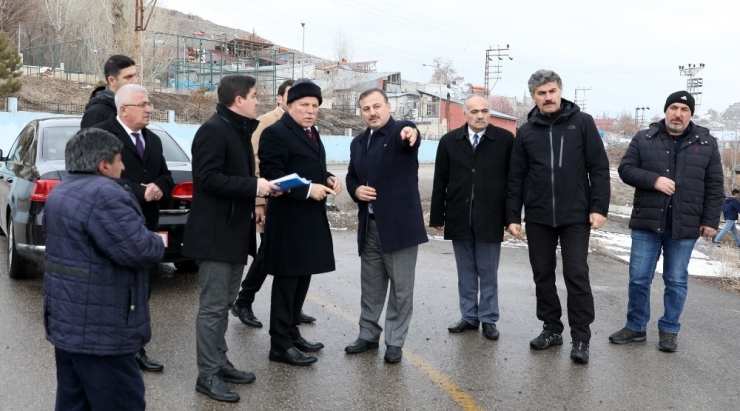 Başkan Sekmen Pasinler’de Muhtarlarla Buluştu