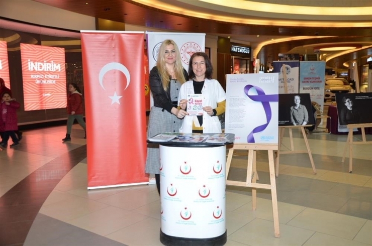 "Erken Teşhis Hayat Kurtarır" Fotoğraf Sergisi Açıldı