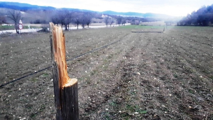 Hisarcık’ta Kablo Hırsızları Köyü Telefon Ve İnternetsiz Bıraktı