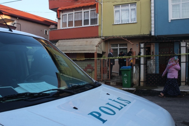 Evinde Ölü Bulunan Yaşlı Kadının Cinayete Kurban Gittiği Ortaya Çıktı
