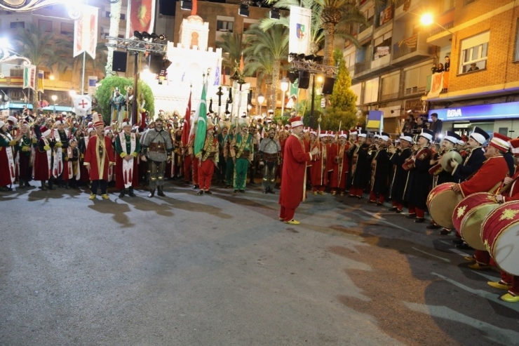 İspanya’da Mehteran Rüzgarı