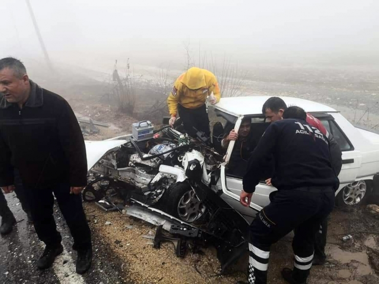 Sis Kaza Getirdi: 4 Yaralı