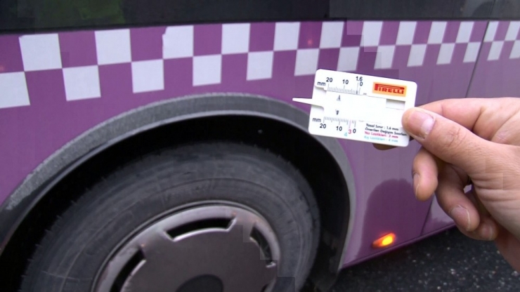 15 Temmuz Demokrasi Otogarında Kış Lastiği Denetimi