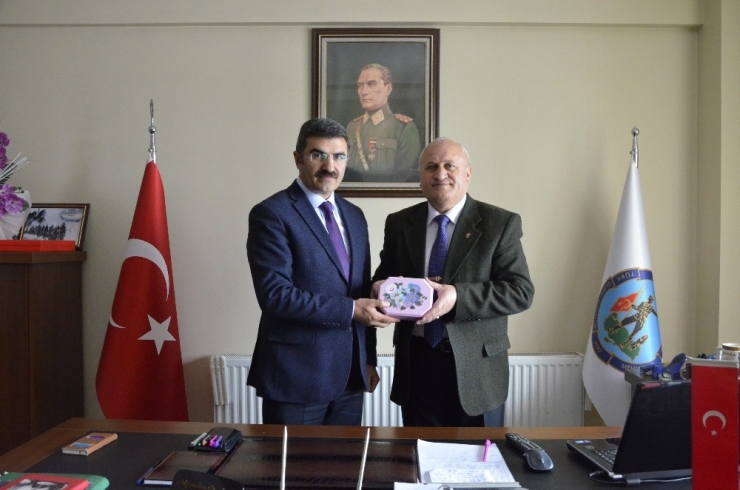 Açsh İl Müdürü İlbaş’tan Mehmetçik Vakfına Ziyaret