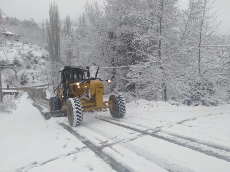Aydın’da Karla Mücadele Devam Ediyor
