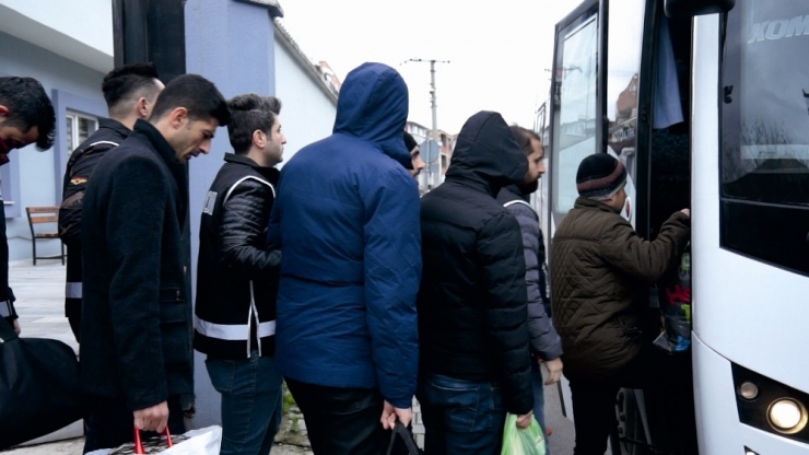 Fetö Operasyonundaki 24 Kişi Adli Makamlara Sevk Edildi