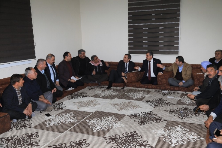 Beyazgül Karaköprü’de Muhtarları Dinledi