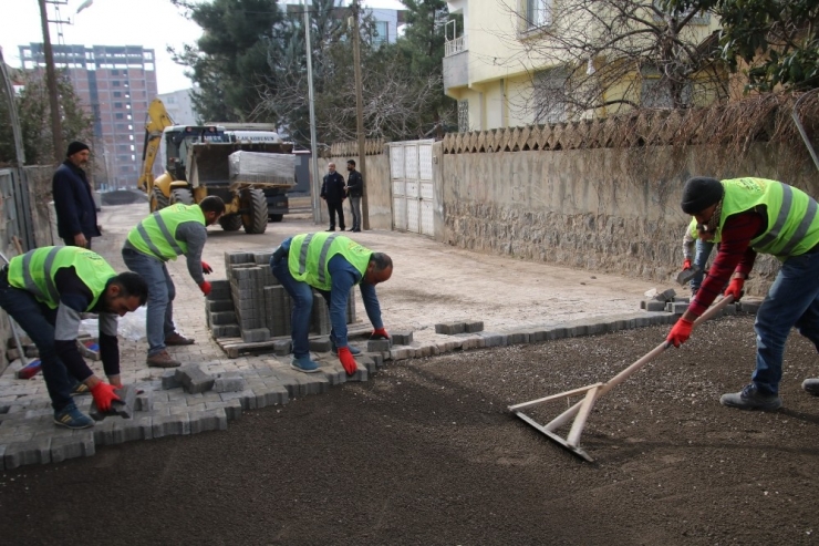 Cadde Ve Sokaklarda Bakım Çalışması Sürüyor