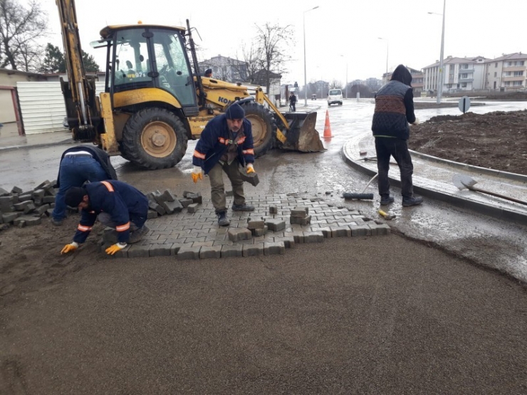 Fen İşleri Ekipleri Sahada Çalışıyor