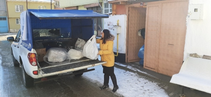 Ördükleri Patikler Deprem Bölgesine Gönderdi