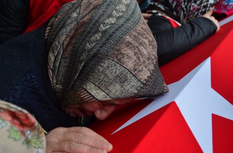 Şehit Özgür Çelik Son Yolculuğuna Uğurlandı