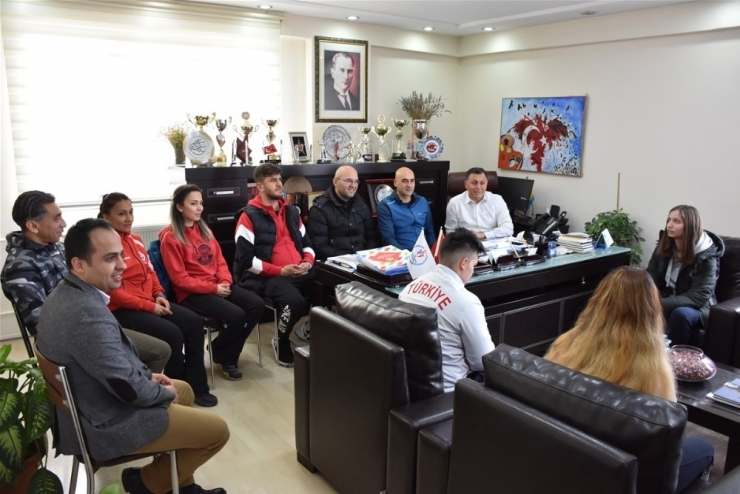 Gevrek: "Bu Başarının En Büyük Faktörlerinde Biri De Spor Tesisleşmesi"