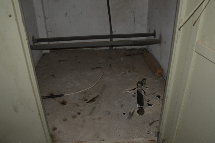 Kablo Hırsızlığı İçin Girdiği Trafoda Akıma Kapıldı