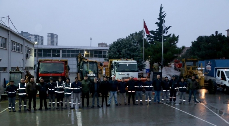 Kartal Belediyesi Kar Yağışına Hazır