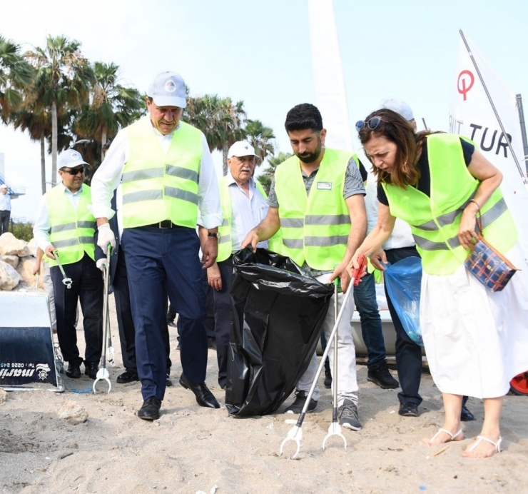 Büyükşehir Belediyesinden ‘Kenti Mis’ Temizlik Kampanyası