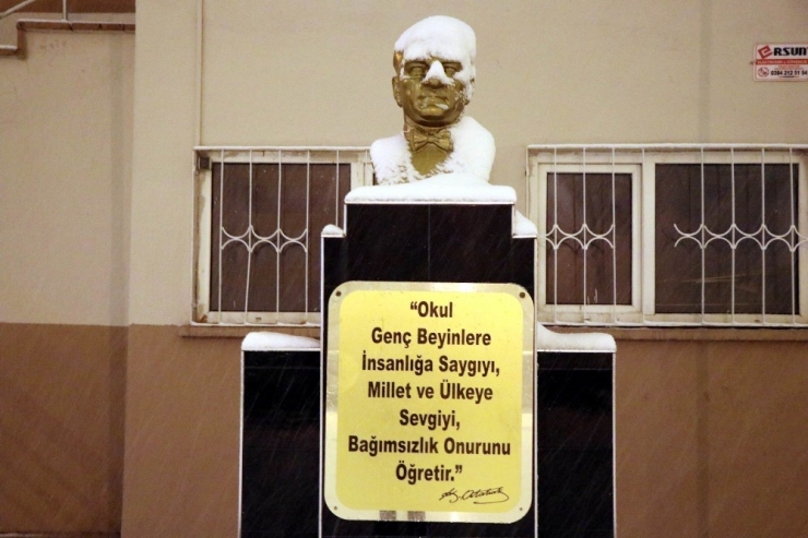 Nevşehir’den Muhteşem Kar Görüntüleri