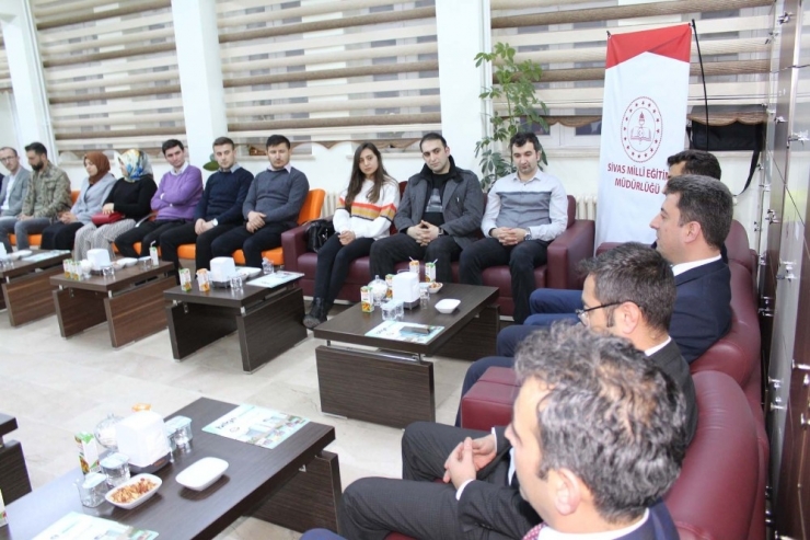 Savaşçı, Öğretmenlerin Taleplerini Dinledi