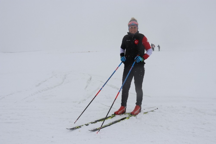 Pekin’e Gidebilmek İçin Hazırlanıyor