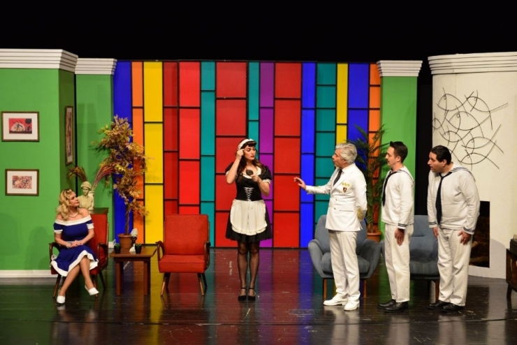 Süt Kardeşler, Tekirdağlı Tiyatroseverlerle Buluştu