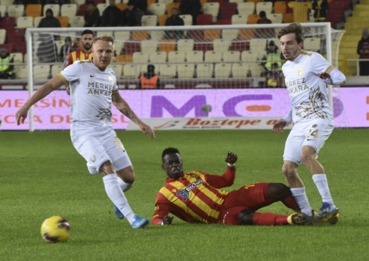 Mke Ankaragücü 14 Hafta Sonra 3 Puan İle Tanıştı