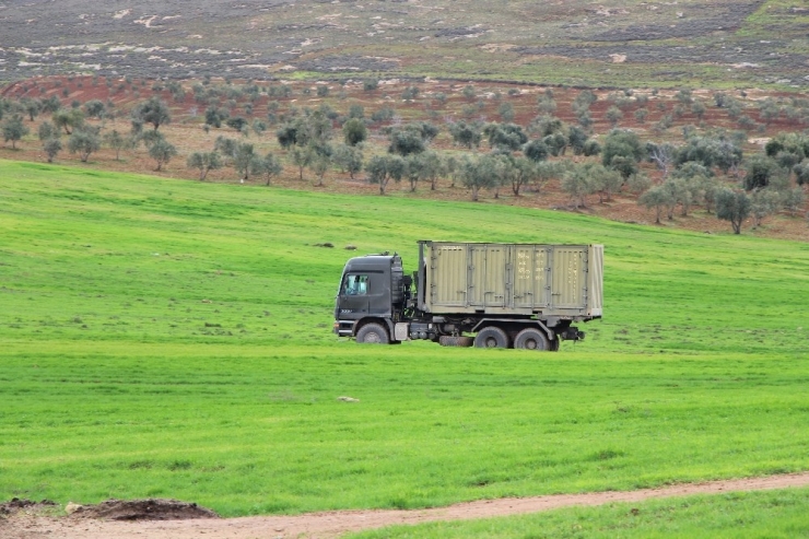 Suriye Sınırına Mühimmat Sevkiyatı