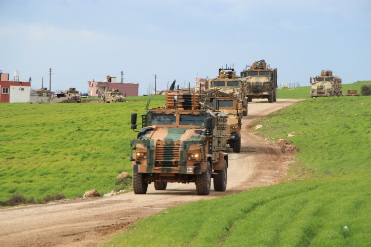 Sınıra "Kirpi"li Asker Sevkiyatı