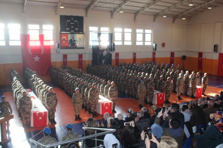 Bedelli Askerler Törenle Yemin Etti